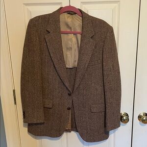 Classic vintage Harris tweed Scottish wool  Herringbone Blazer size 40s